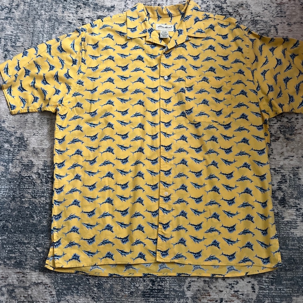 Eddie Bauer Short Sleeve shirt